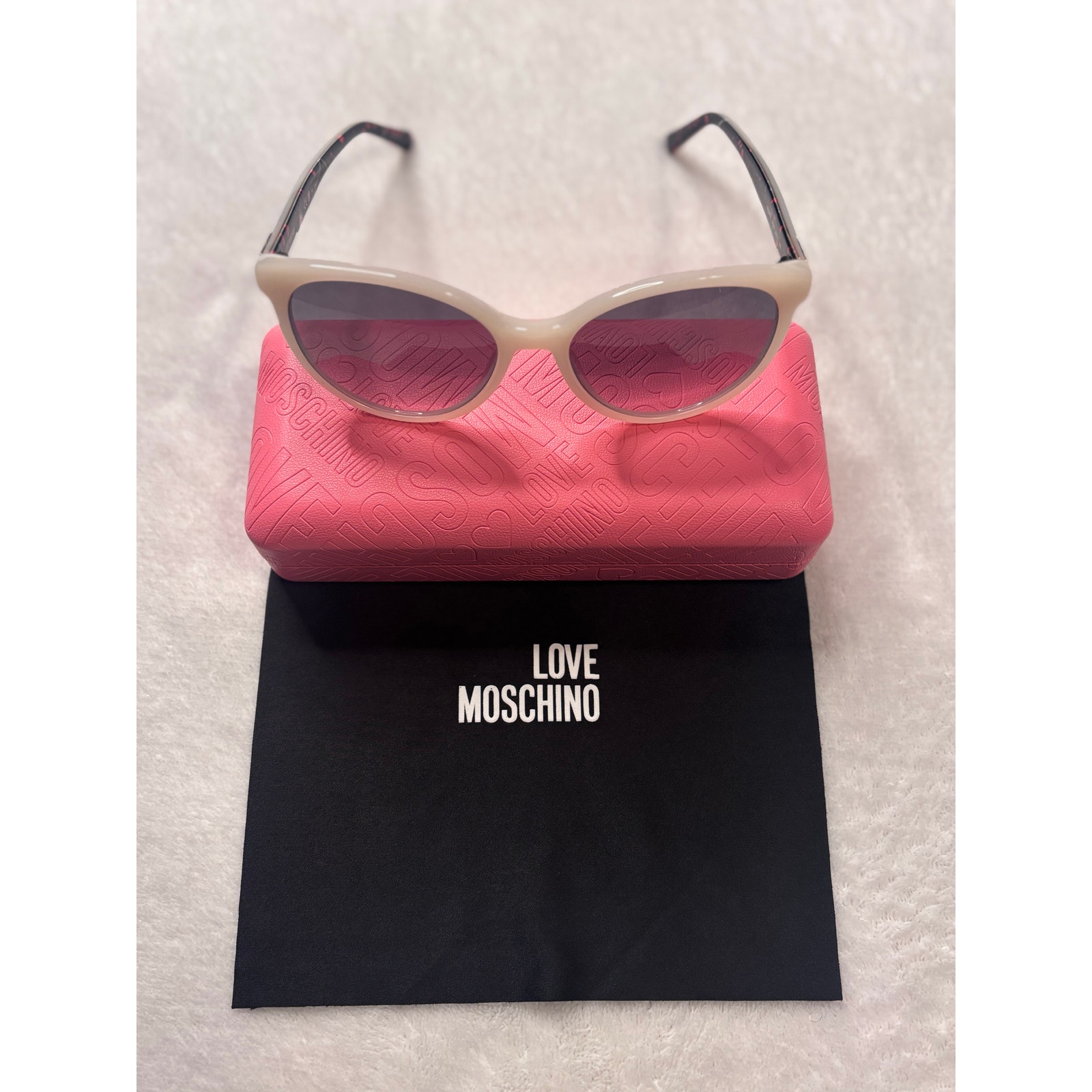 Brand New Love Moschino Sunglasses Mol041S Vk69o 5617145